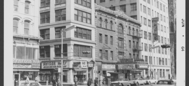 Lyric Theater – Newark News, Looking E at N side West Market corner Beaver